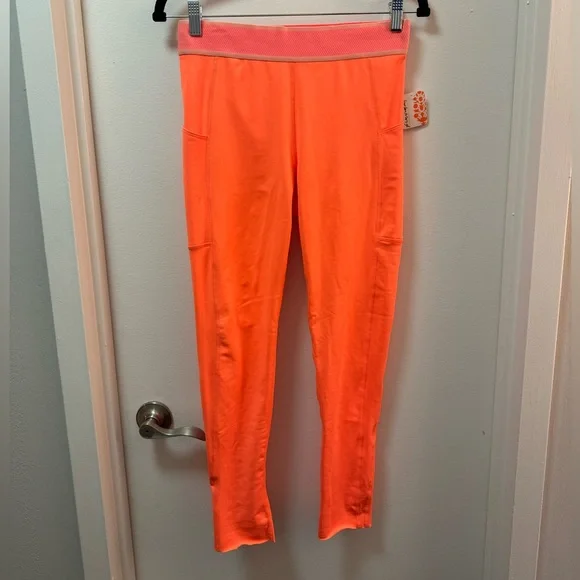 NWT FP Movement Endurance Leggings - Picture 3 of 3